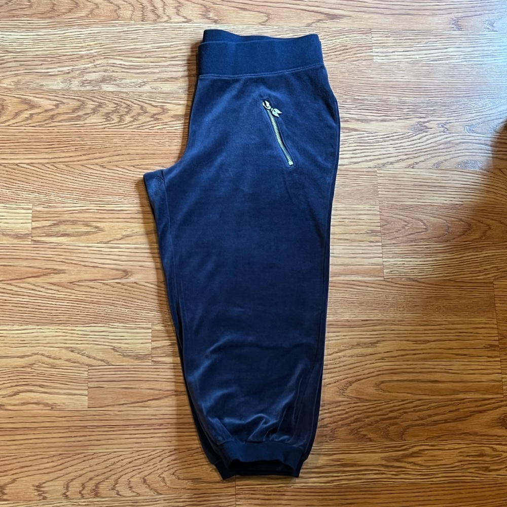 Velour Capri Joggers